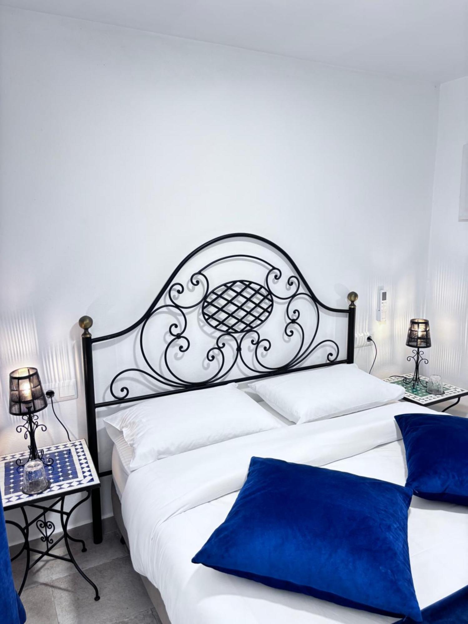 Shanti'S Andalusian Rooms 马拉加 外观 照片